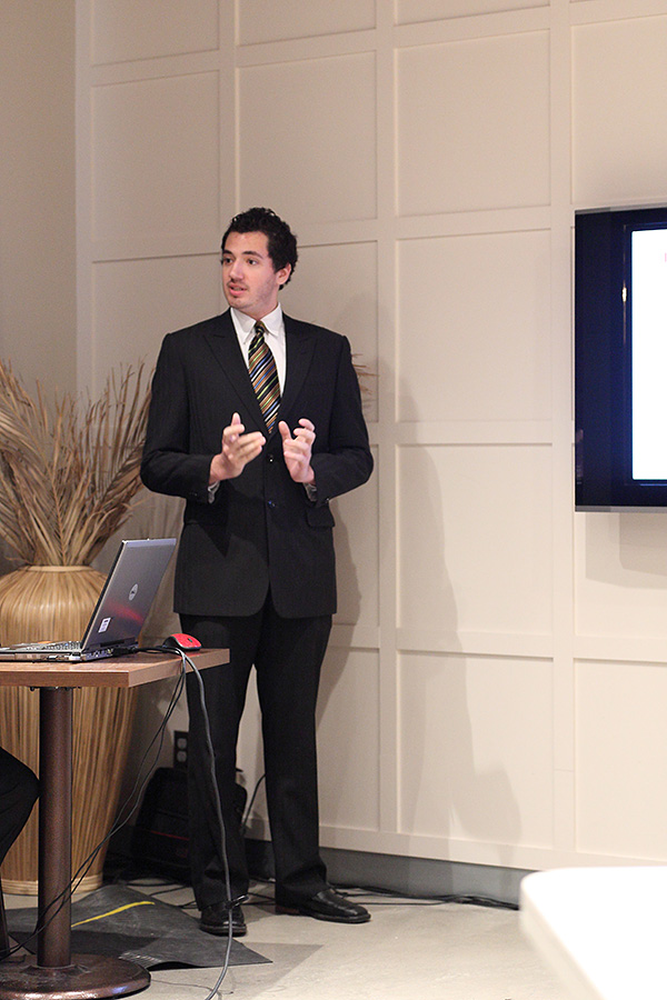 Cliquer pour voir l'image suivante